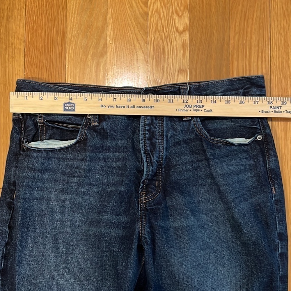 OLD Navy women’s slouchy straight jeans size 14 . - Picture 3 of 7